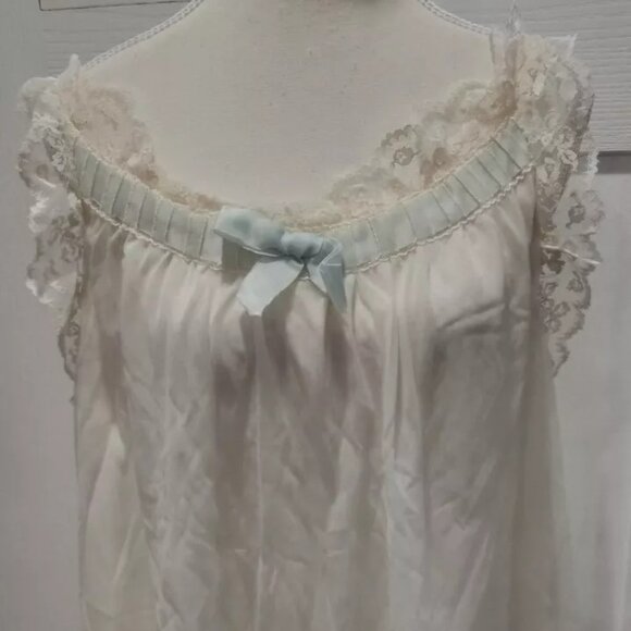 Vintage Odette Barsa Women Lace Nightgown Dress